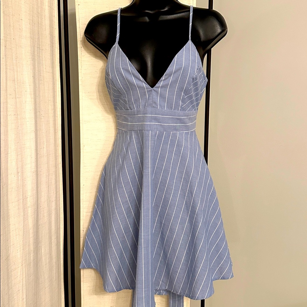 LOVE CULTURE LIGHT BLUE PINSTRIPE STRIPED LOW CUT BACK FLARED DRESS S